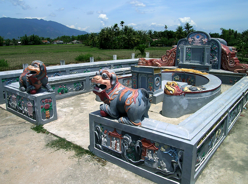 Điểm độc đáo của Lăng Bà Vú Nha Trang