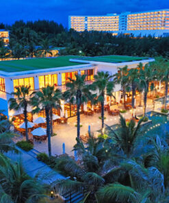 Selectum Noa Resort Cam Ranh có địa chỉ ở đâu?